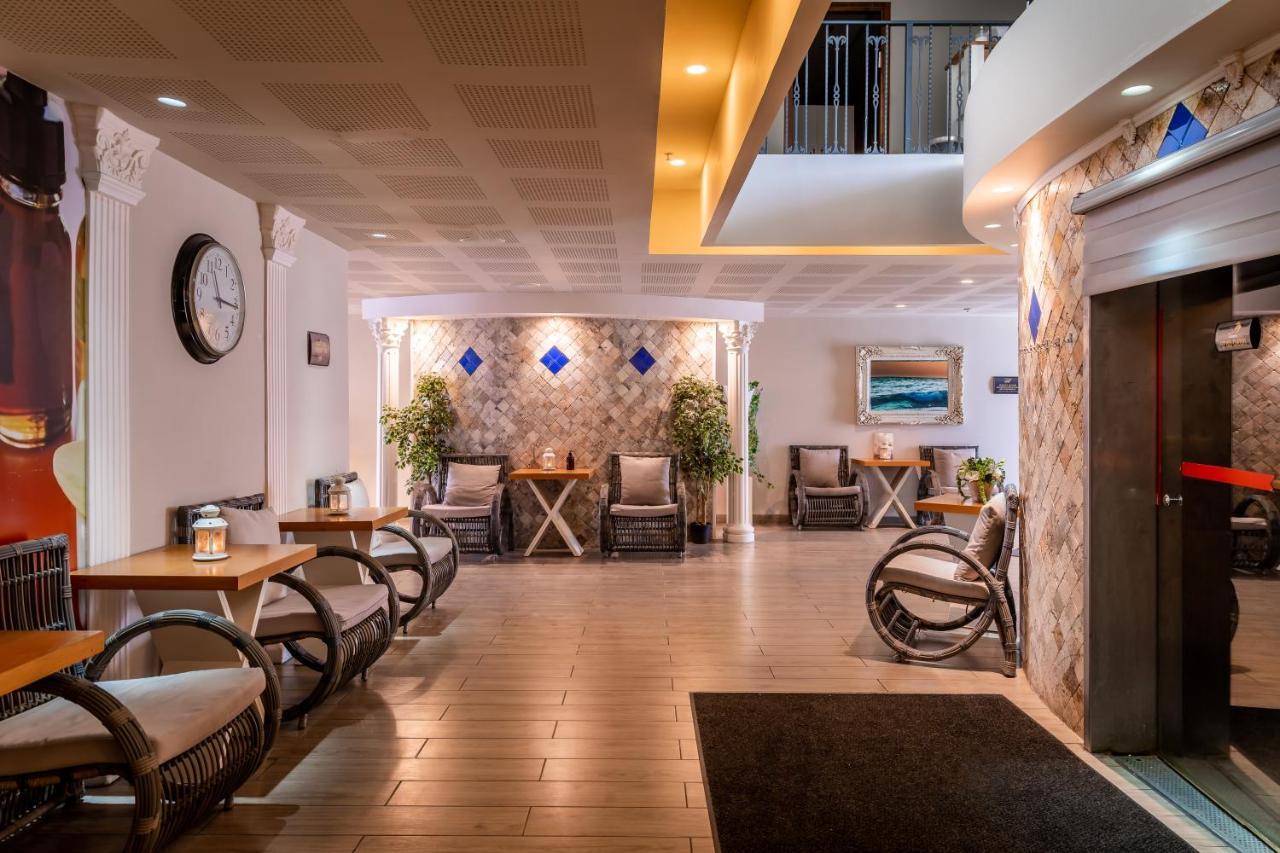 Rimonim Aquaduct Hotel Regba Extérieur photo